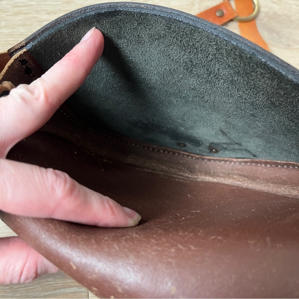 Vintage Gun Deri Brown Leather Crossbody Shoulder Bag - Picture 5 of 6